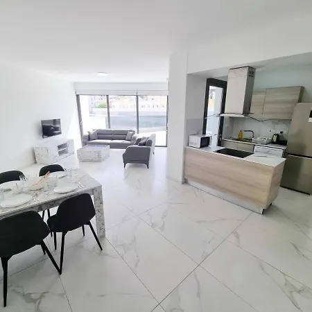 Shades Of Blue Ларнака