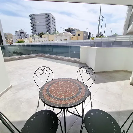 Apartman Shades Of Blue *